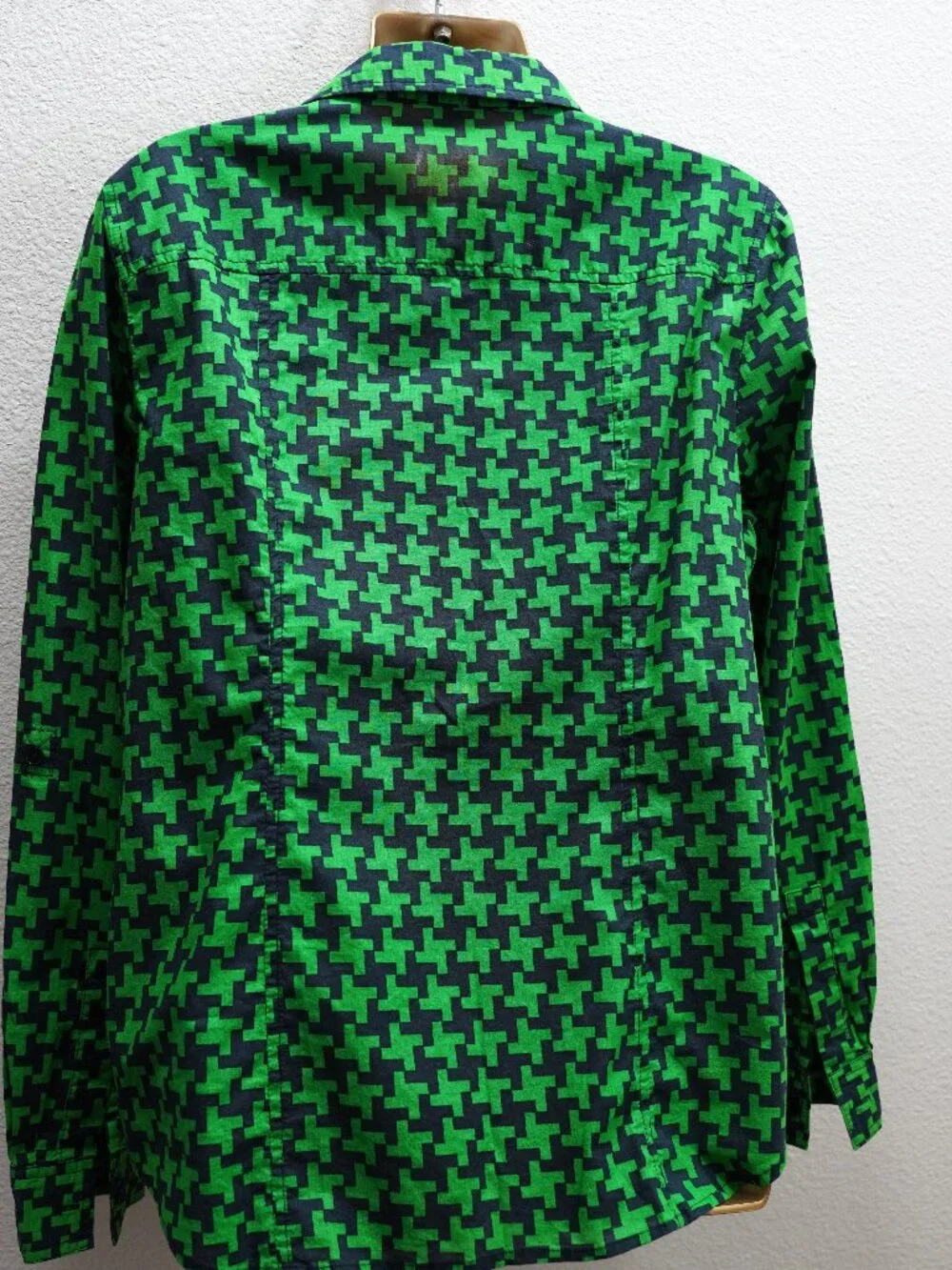 Michael Kors Womens Button Top Roll Tab L/S Green Pattern Shirt size L - Picture 5 of 5